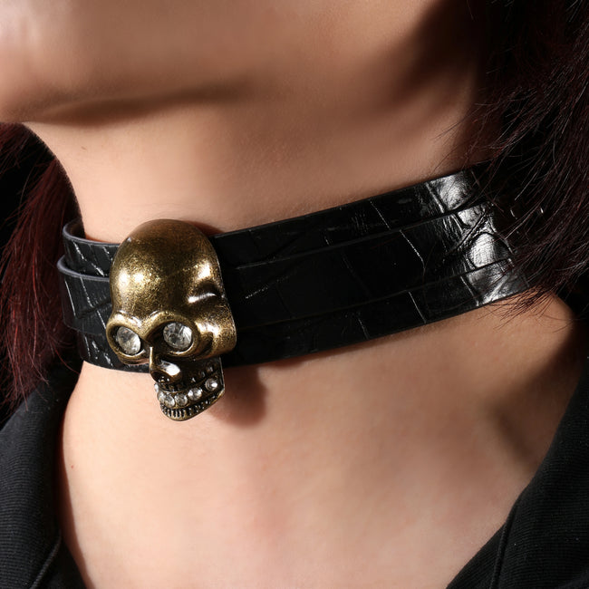 「Craniar Crown」 Handmade Embossed Leather Skull Collar