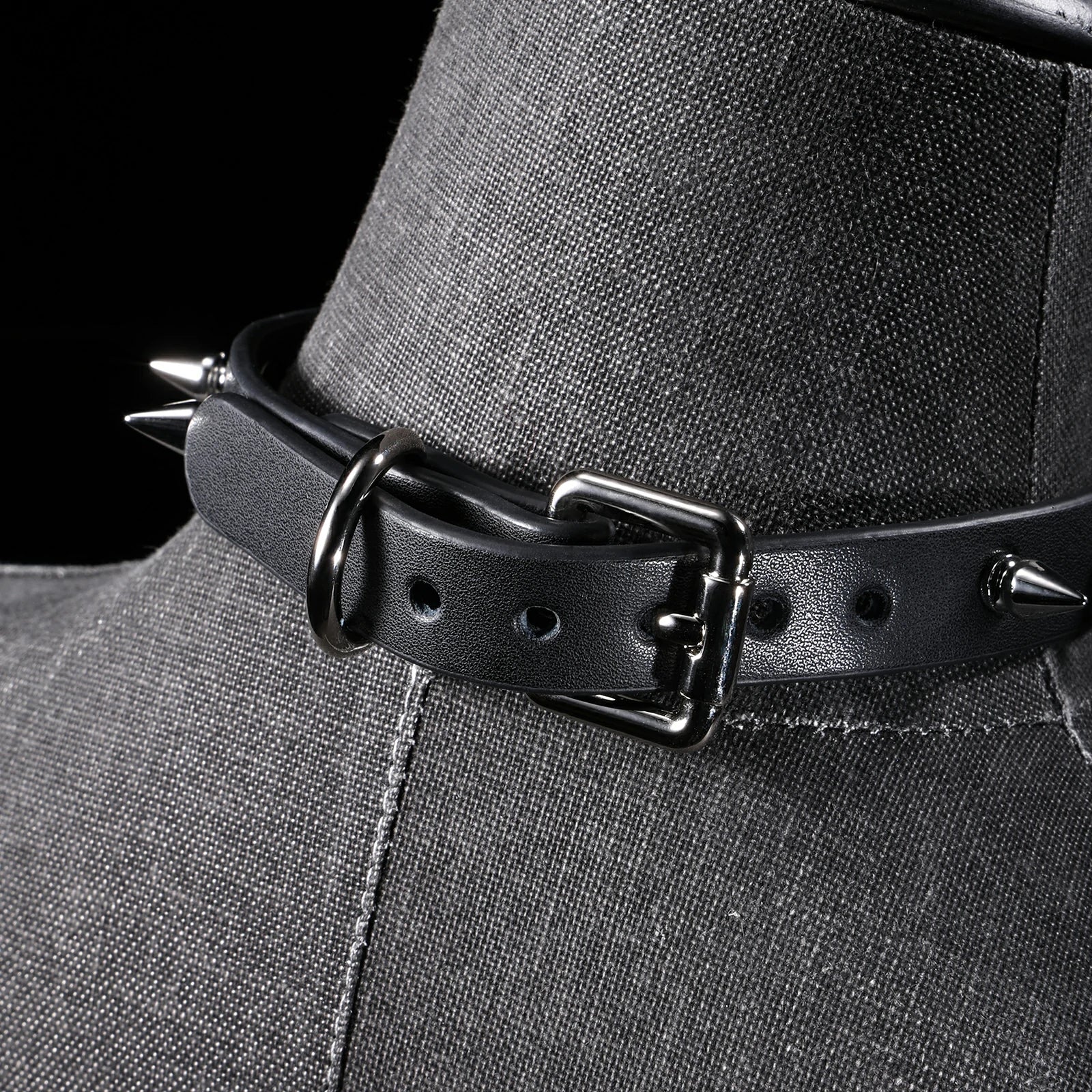 「Dangerluvs」Handmade Leather Spike Choker