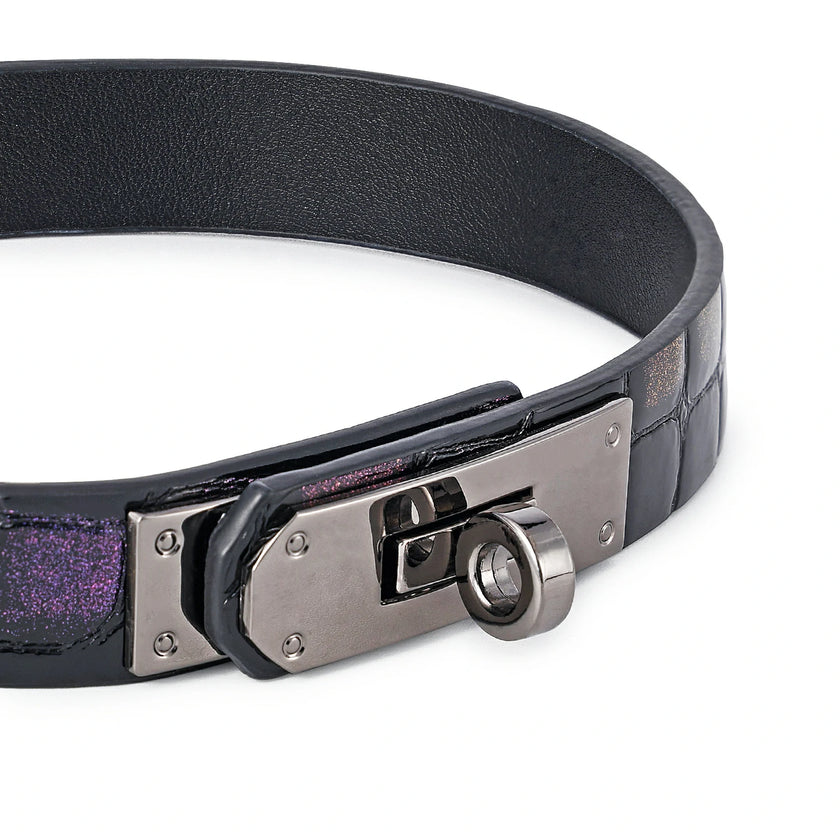 「Kelly」Handmade Embossed Leather Choker