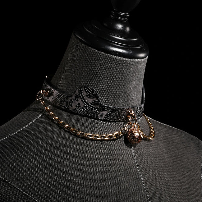 「Shokra」Handmade Color-changing Leather Choker