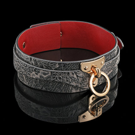 「Rose Shackle 」Handmade BDSM Leather Collar & Cuffs Set