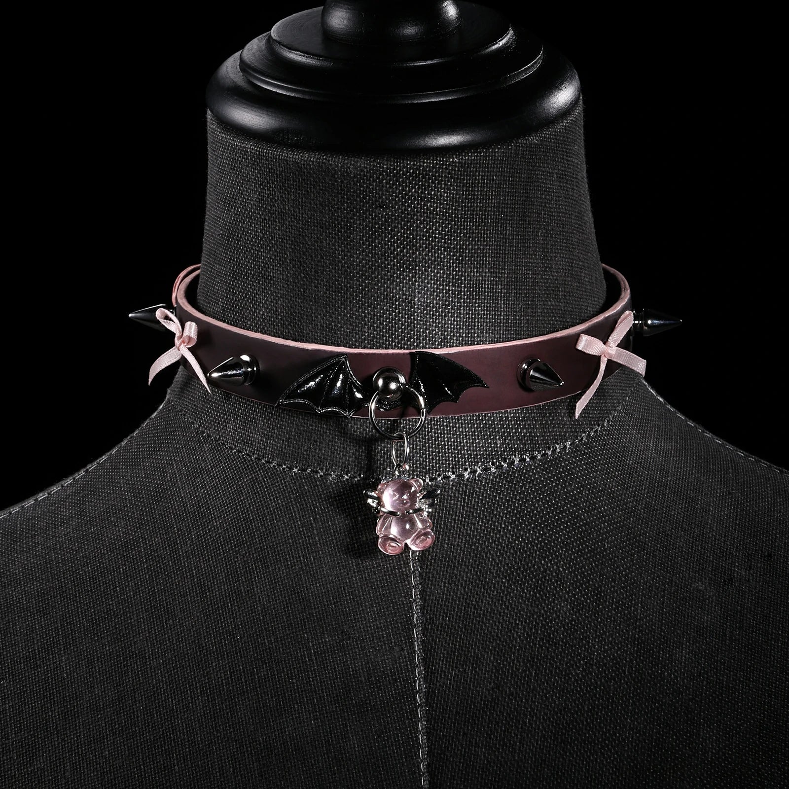 「Sissi Witch」Handmade Color-changing Leather Choker