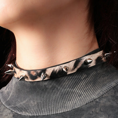 「Hunter Shadow」Handmade Leopard Print Leather Spike Collar