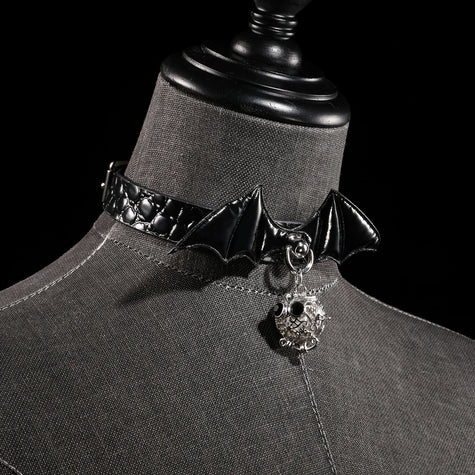 「Light Bat」Handmade Color-changing Leather Choker