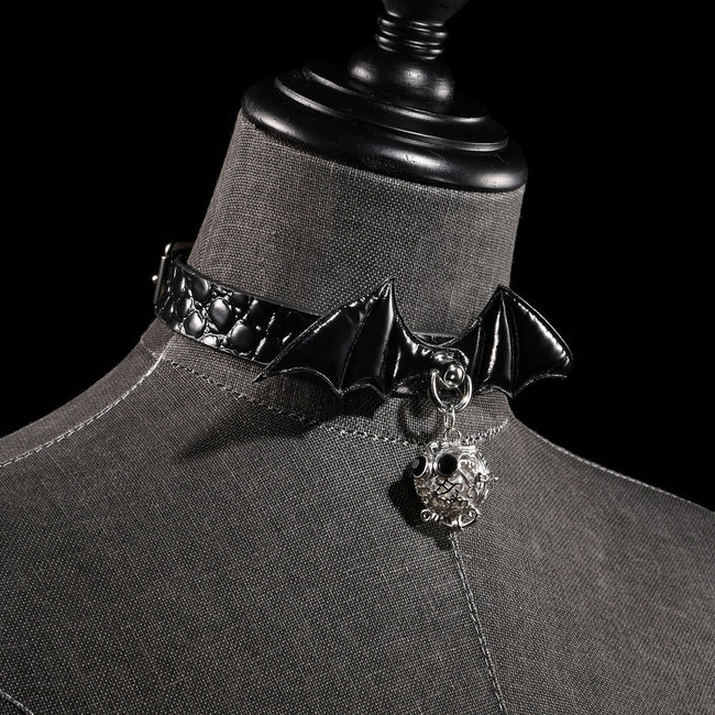 「Light Bat」Handmade Color-changing Leather Choker