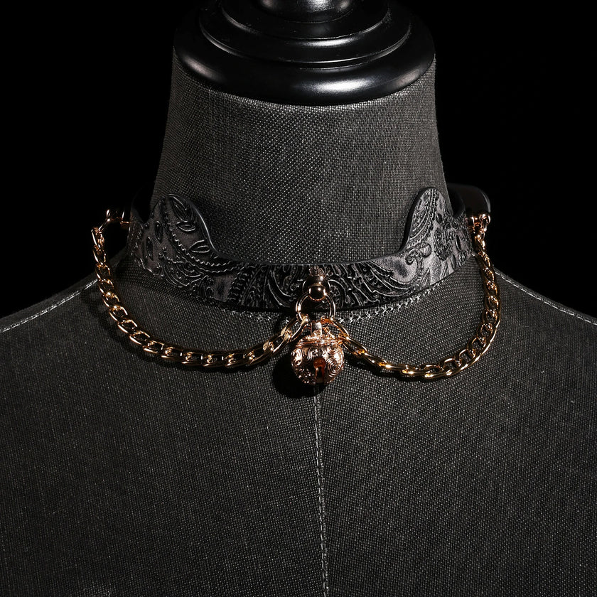 「Shokra」Handmade Color-changing Leather Choker