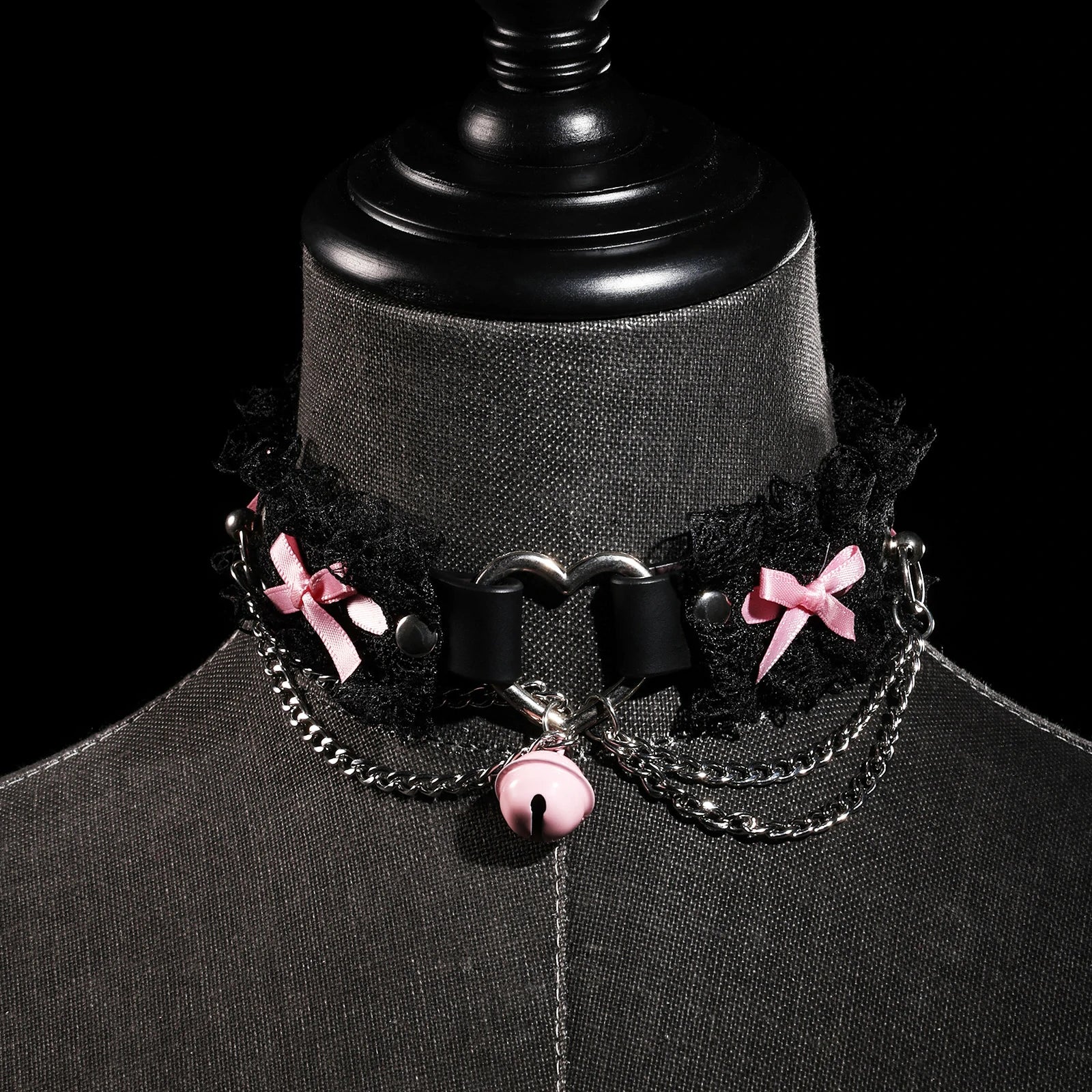 「Lilith」Handmade Color-changing Leather Lace Choker